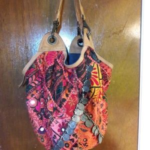 SOLD!!!Tylie Malibu Gypsy Hobo BAG. SOLD!!!